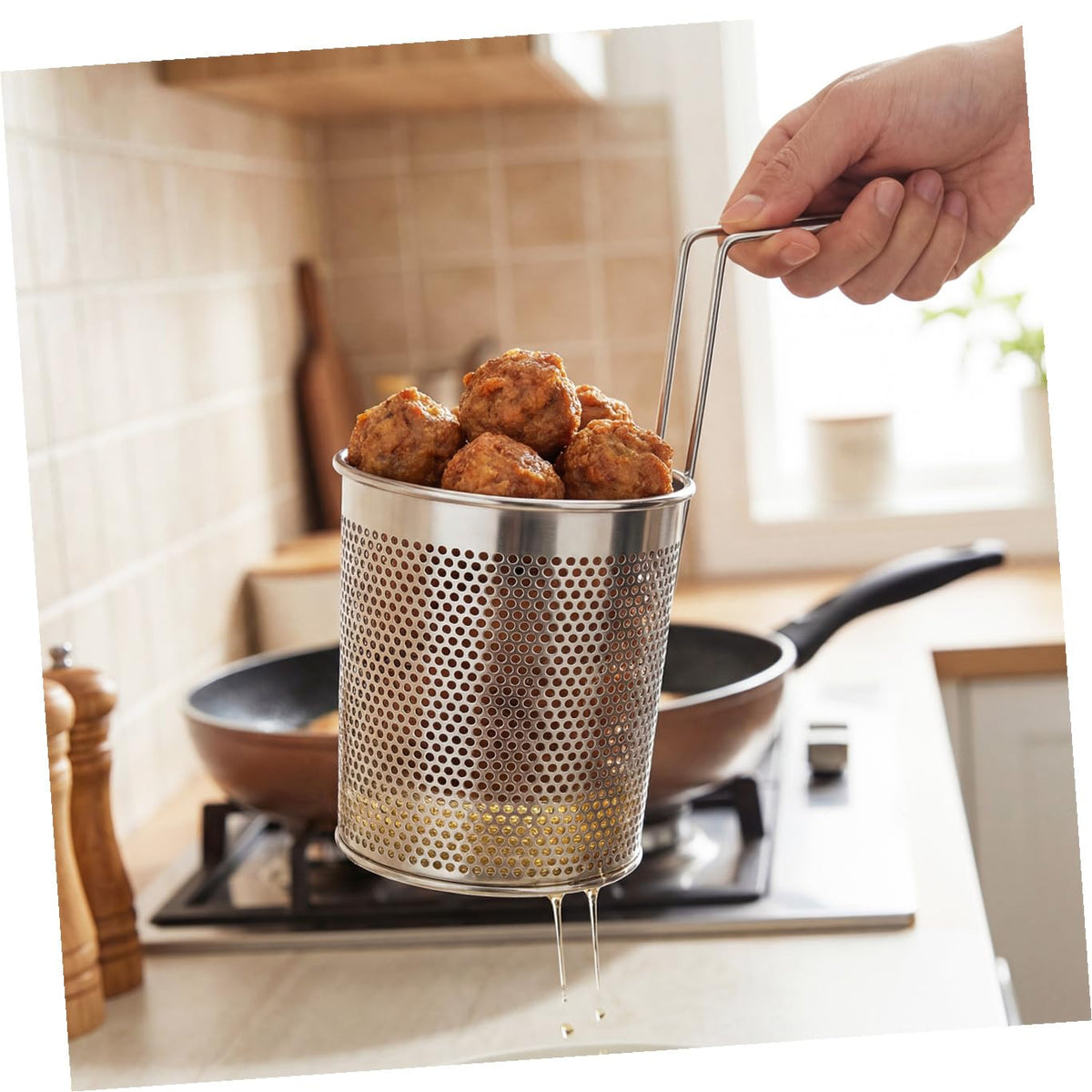 Stainless Steel Noodle Sieve with Handle T196